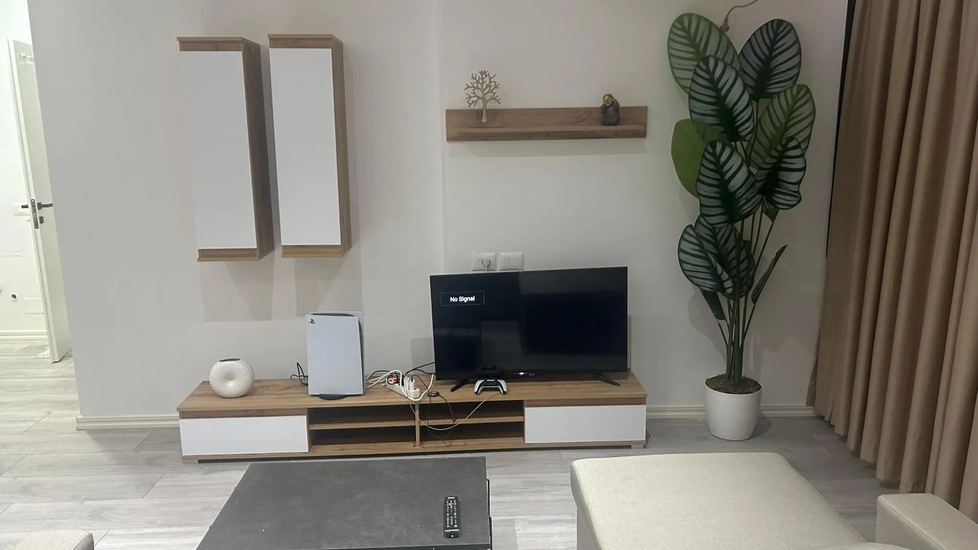 Beachside Apartment Golem 55M2 location